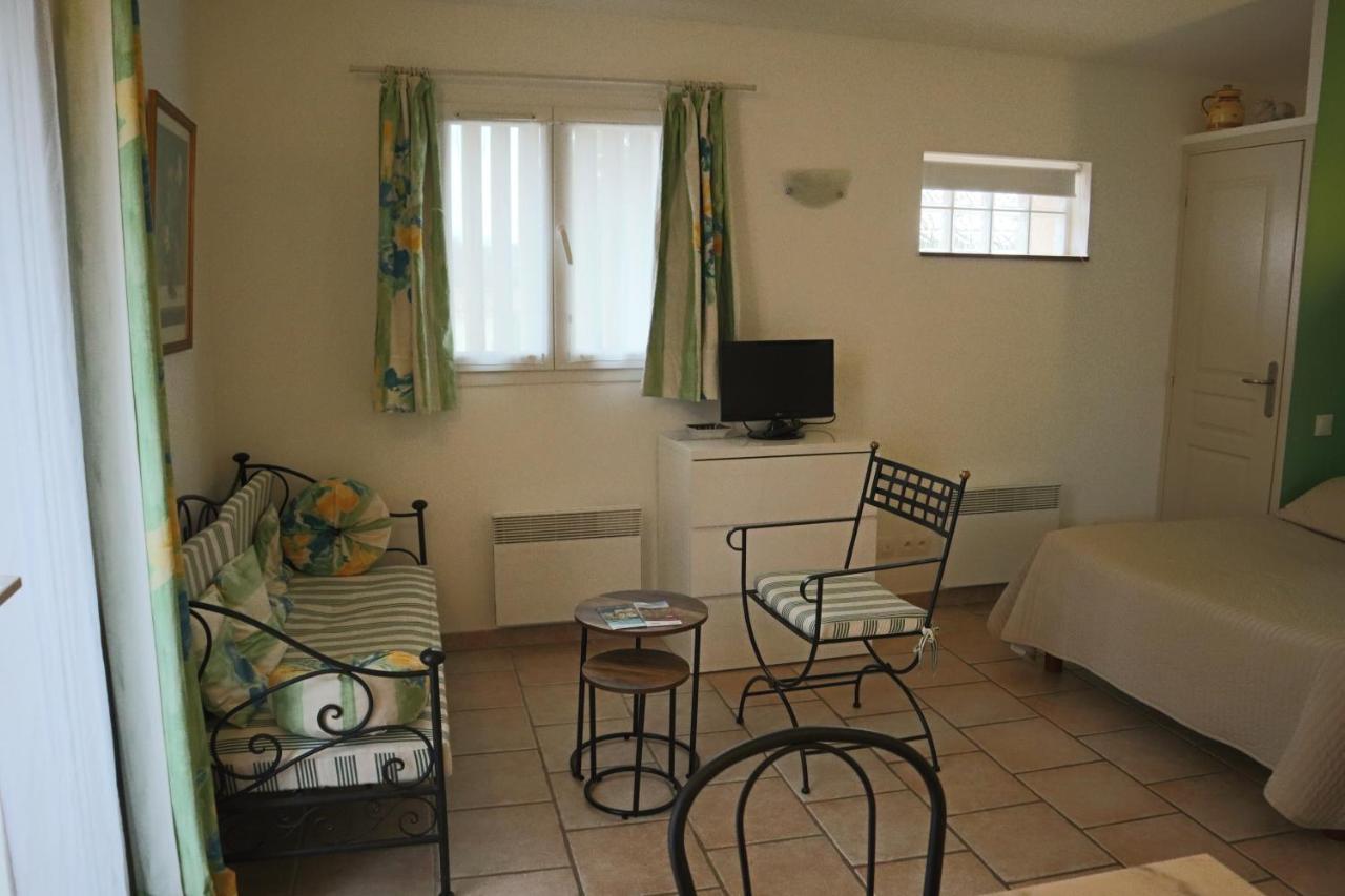 L'Arc En Ciel Apartamento Gréoux-les-Bains Exterior foto
